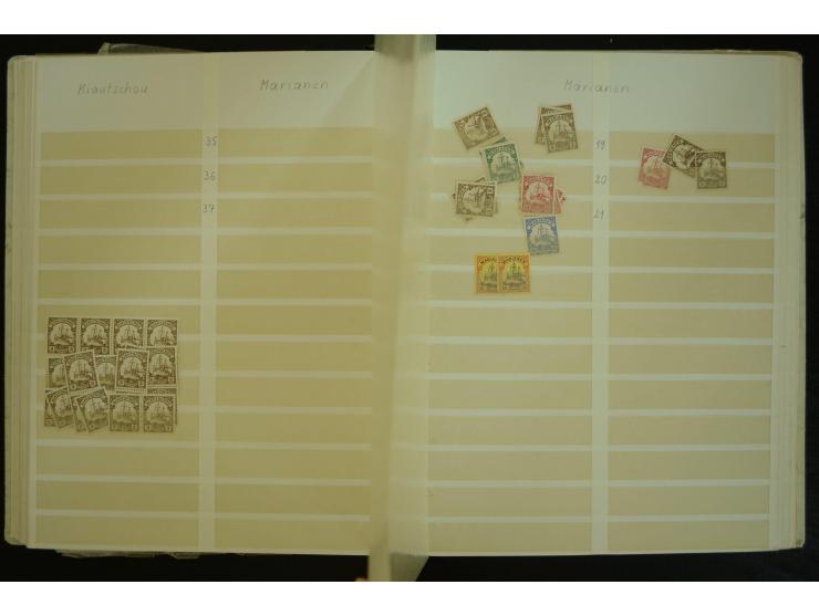 1849/1945(ca.), ARBEITSMATERIAL EINES BRIEFMARKENRESTAURATORS, hochinteressanter Bestand in Steckalben und Tütchen, dabei  vi