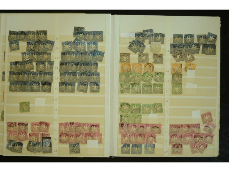 1849/1945(ca.), ARBEITSMATERIAL EINES BRIEFMARKENRESTAURATORS, hochinteressanter Bestand in Steckalben und Tütchen, dabei  vi
