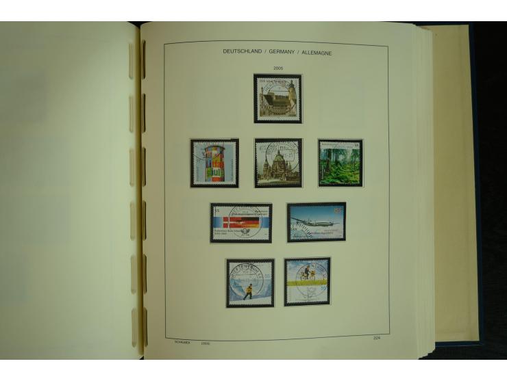 1945/2012, ungebrauchte/postfrische und gestempelte Sammlung, dabei Bizone mit besseren u.a. Mi.-Nr. 93I XG gestempelt mit Fo