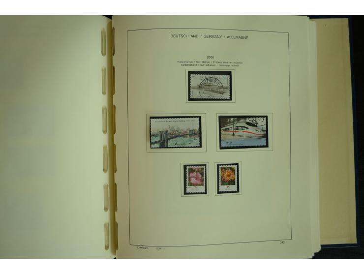 1945/2012, ungebrauchte/postfrische und gestempelte Sammlung, dabei Bizone mit besseren u.a. Mi.-Nr. 93I XG gestempelt mit Fo