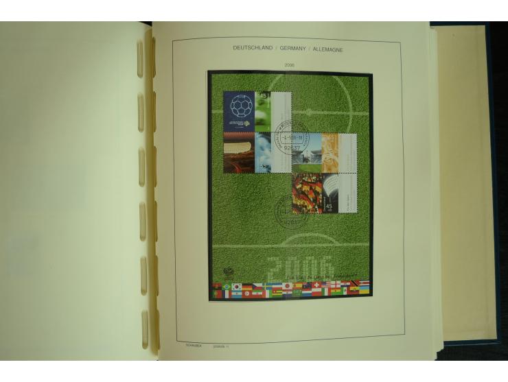 1945/2012, ungebrauchte/postfrische und gestempelte Sammlung, dabei Bizone mit besseren u.a. Mi.-Nr. 93I XG gestempelt mit Fo