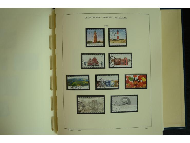 1945/2012, ungebrauchte/postfrische und gestempelte Sammlung, dabei Bizone mit besseren u.a. Mi.-Nr. 93I XG gestempelt mit Fo