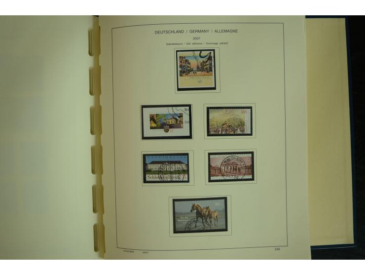 1945/2012, ungebrauchte/postfrische und gestempelte Sammlung, dabei Bizone mit besseren u.a. Mi.-Nr. 93I XG gestempelt mit Fo