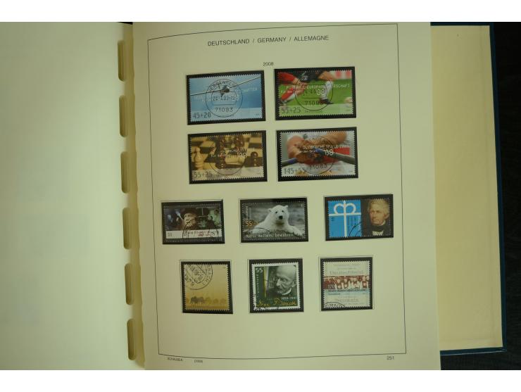 1945/2012, ungebrauchte/postfrische und gestempelte Sammlung, dabei Bizone mit besseren u.a. Mi.-Nr. 93I XG gestempelt mit Fo