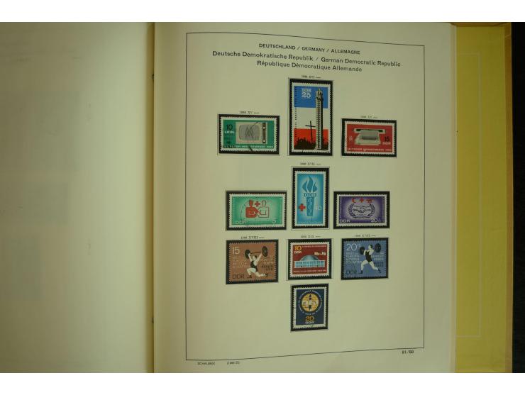1945/2012, ungebrauchte/postfrische und gestempelte Sammlung, dabei Bizone mit besseren u.a. Mi.-Nr. 93I XG gestempelt mit Fo