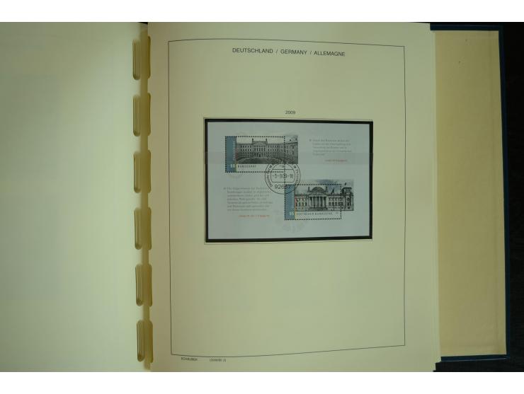 1945/2012, ungebrauchte/postfrische und gestempelte Sammlung, dabei Bizone mit besseren u.a. Mi.-Nr. 93I XG gestempelt mit Fo
