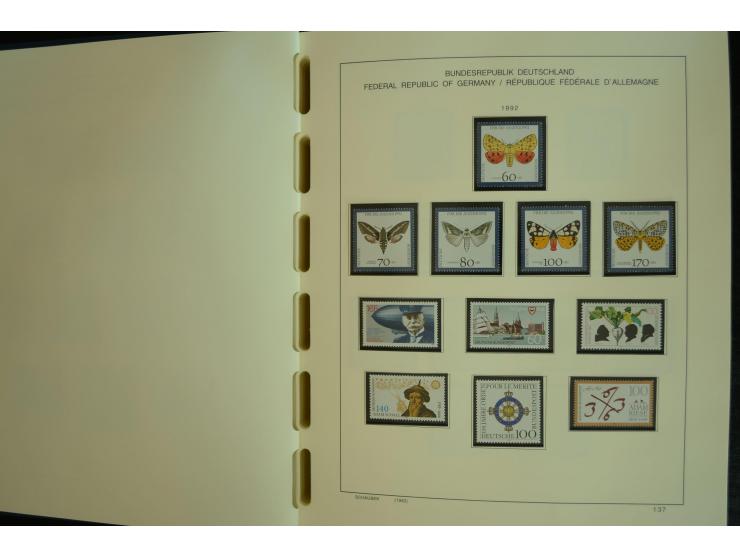 1945/2012, ungebrauchte/postfrische und gestempelte Sammlung, dabei Bizone mit besseren u.a. Mi.-Nr. 93I XG gestempelt mit Fo