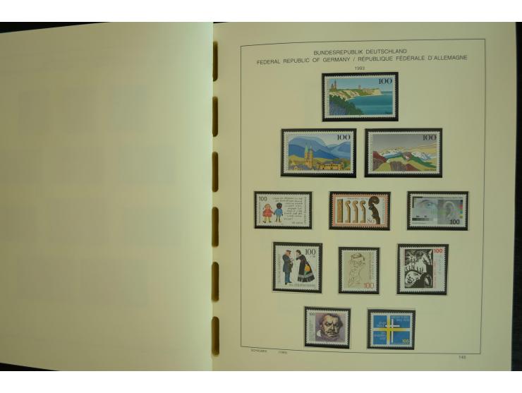 1945/2012, ungebrauchte/postfrische und gestempelte Sammlung, dabei Bizone mit besseren u.a. Mi.-Nr. 93I XG gestempelt mit Fo