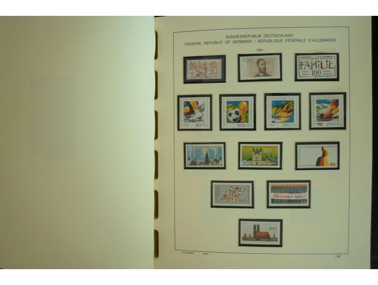 1945/2012, ungebrauchte/postfrische und gestempelte Sammlung, dabei Bizone mit besseren u.a. Mi.-Nr. 93I XG gestempelt mit Fo
