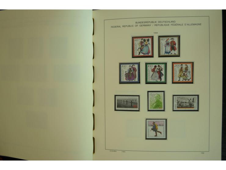1945/2012, ungebrauchte/postfrische und gestempelte Sammlung, dabei Bizone mit besseren u.a. Mi.-Nr. 93I XG gestempelt mit Fo