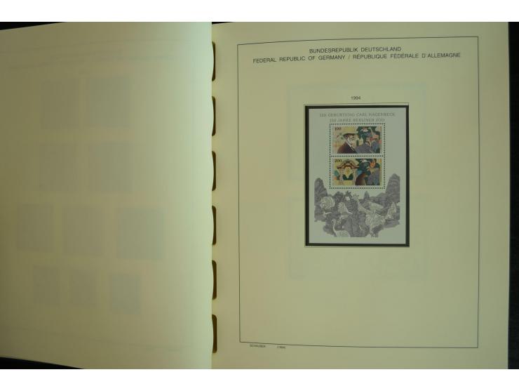 1945/2012, ungebrauchte/postfrische und gestempelte Sammlung, dabei Bizone mit besseren u.a. Mi.-Nr. 93I XG gestempelt mit Fo