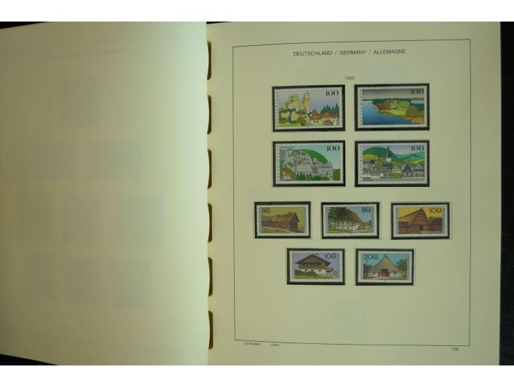 1945/2012, ungebrauchte/postfrische und gestempelte Sammlung, dabei Bizone mit besseren u.a. Mi.-Nr. 93I XG gestempelt mit Fo