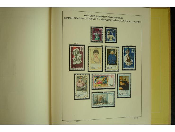 1945/2012, ungebrauchte/postfrische und gestempelte Sammlung, dabei Bizone mit besseren u.a. Mi.-Nr. 93I XG gestempelt mit Fo