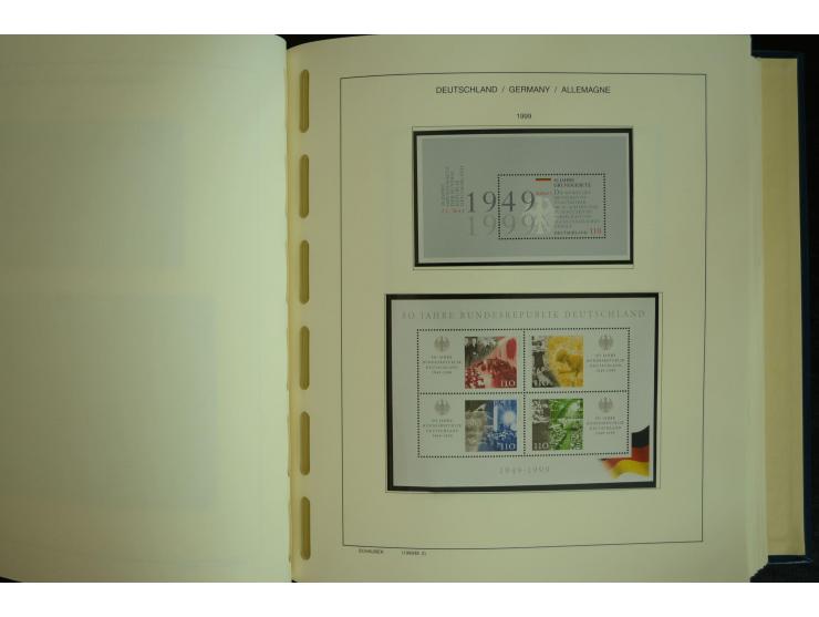 1945/2012, ungebrauchte/postfrische und gestempelte Sammlung, dabei Bizone mit besseren u.a. Mi.-Nr. 93I XG gestempelt mit Fo