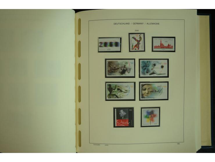 1945/2012, ungebrauchte/postfrische und gestempelte Sammlung, dabei Bizone mit besseren u.a. Mi.-Nr. 93I XG gestempelt mit Fo