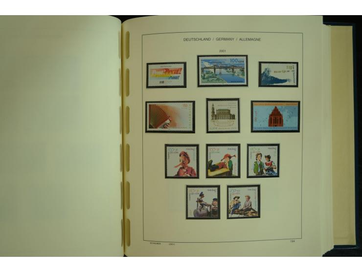 1945/2012, ungebrauchte/postfrische und gestempelte Sammlung, dabei Bizone mit besseren u.a. Mi.-Nr. 93I XG gestempelt mit Fo