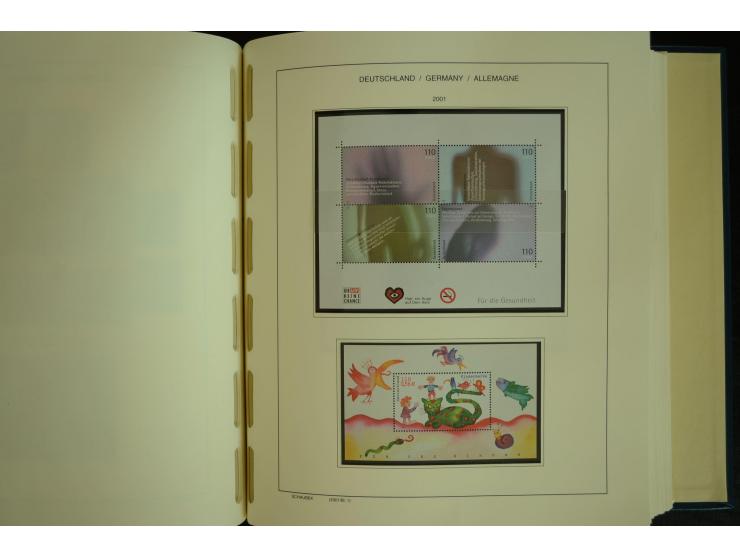 1945/2012, ungebrauchte/postfrische und gestempelte Sammlung, dabei Bizone mit besseren u.a. Mi.-Nr. 93I XG gestempelt mit Fo