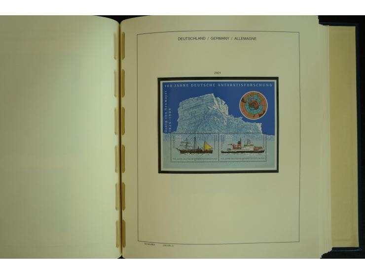 1945/2012, ungebrauchte/postfrische und gestempelte Sammlung, dabei Bizone mit besseren u.a. Mi.-Nr. 93I XG gestempelt mit Fo