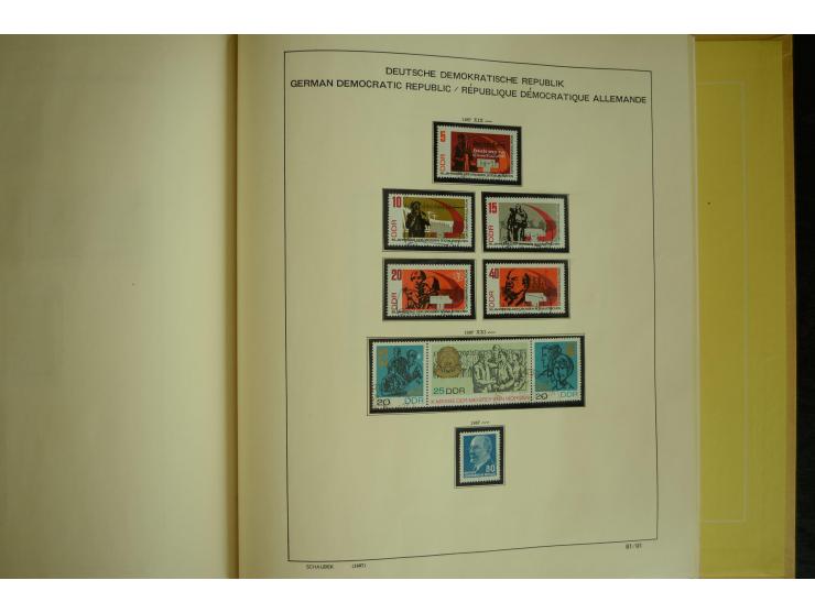 1945/2012, ungebrauchte/postfrische und gestempelte Sammlung, dabei Bizone mit besseren u.a. Mi.-Nr. 93I XG gestempelt mit Fo