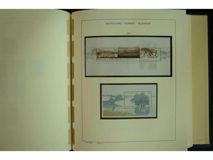 1945/2012, ungebrauchte/postfrische und gestempelte Sammlung, dabei Bizone mit besseren u.a. Mi.-Nr. 93I XG gestempelt mit Fo