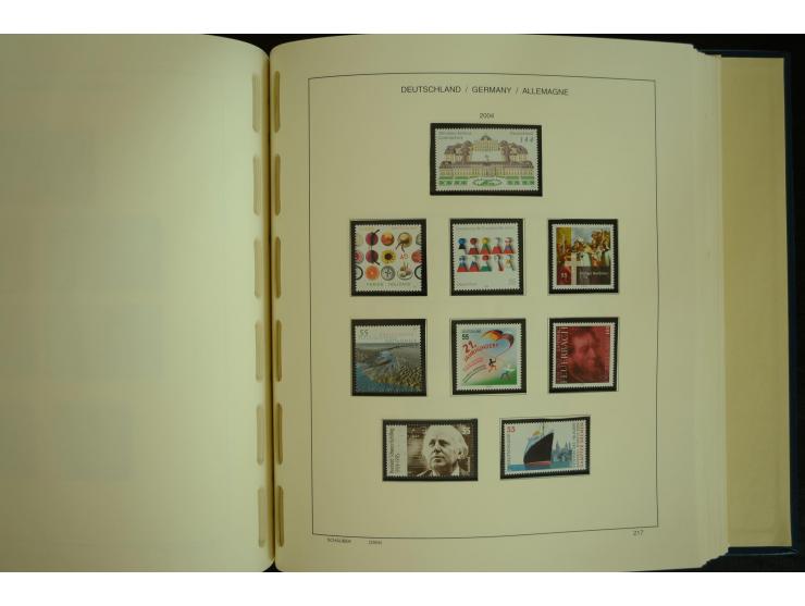 1945/2012, ungebrauchte/postfrische und gestempelte Sammlung, dabei Bizone mit besseren u.a. Mi.-Nr. 93I XG gestempelt mit Fo