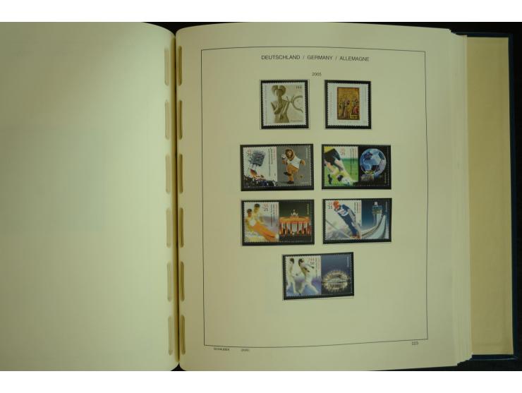 1945/2012, ungebrauchte/postfrische und gestempelte Sammlung, dabei Bizone mit besseren u.a. Mi.-Nr. 93I XG gestempelt mit Fo