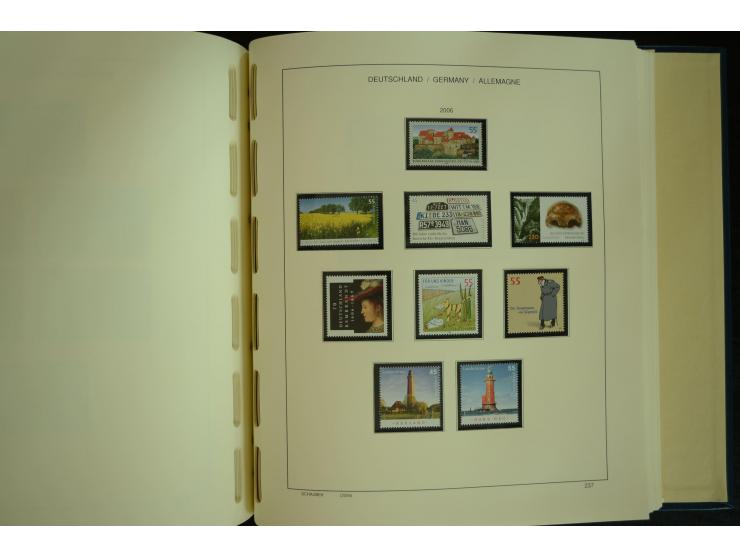 1945/2012, ungebrauchte/postfrische und gestempelte Sammlung, dabei Bizone mit besseren u.a. Mi.-Nr. 93I XG gestempelt mit Fo