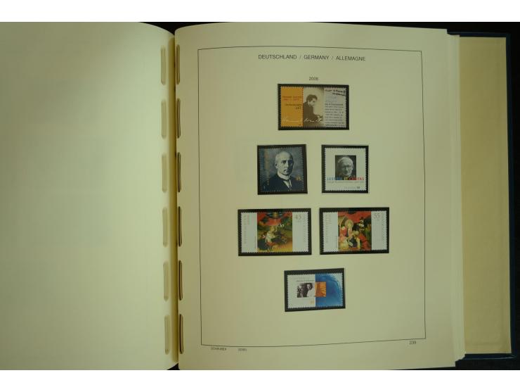 1945/2012, ungebrauchte/postfrische und gestempelte Sammlung, dabei Bizone mit besseren u.a. Mi.-Nr. 93I XG gestempelt mit Fo