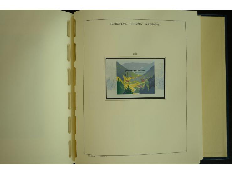 1945/2012, ungebrauchte/postfrische und gestempelte Sammlung, dabei Bizone mit besseren u.a. Mi.-Nr. 93I XG gestempelt mit Fo