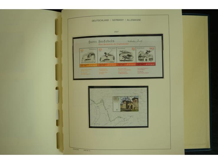 1945/2012, ungebrauchte/postfrische und gestempelte Sammlung, dabei Bizone mit besseren u.a. Mi.-Nr. 93I XG gestempelt mit Fo