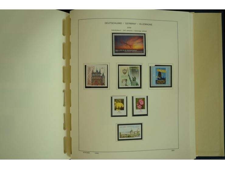 1945/2012, ungebrauchte/postfrische und gestempelte Sammlung, dabei Bizone mit besseren u.a. Mi.-Nr. 93I XG gestempelt mit Fo