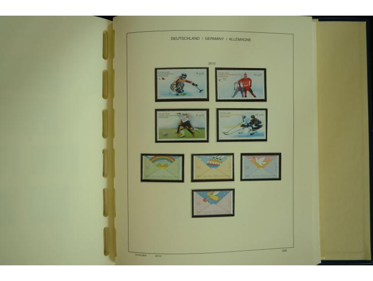 1945/2012, ungebrauchte/postfrische und gestempelte Sammlung, dabei Bizone mit besseren u.a. Mi.-Nr. 93I XG gestempelt mit Fo