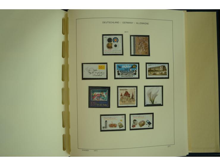 1945/2012, ungebrauchte/postfrische und gestempelte Sammlung, dabei Bizone mit besseren u.a. Mi.-Nr. 93I XG gestempelt mit Fo