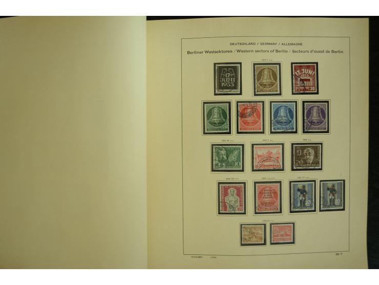 1945/2012, ungebrauchte/postfrische und gestempelte Sammlung, dabei Bizone mit besseren u.a. Mi.-Nr. 93I XG gestempelt mit Fo