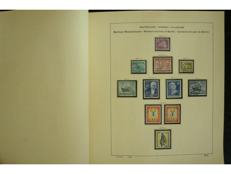 1945/2012, ungebrauchte/postfrische und gestempelte Sammlung, dabei Bizone mit besseren u.a. Mi.-Nr. 93I XG gestempelt mit Fo
