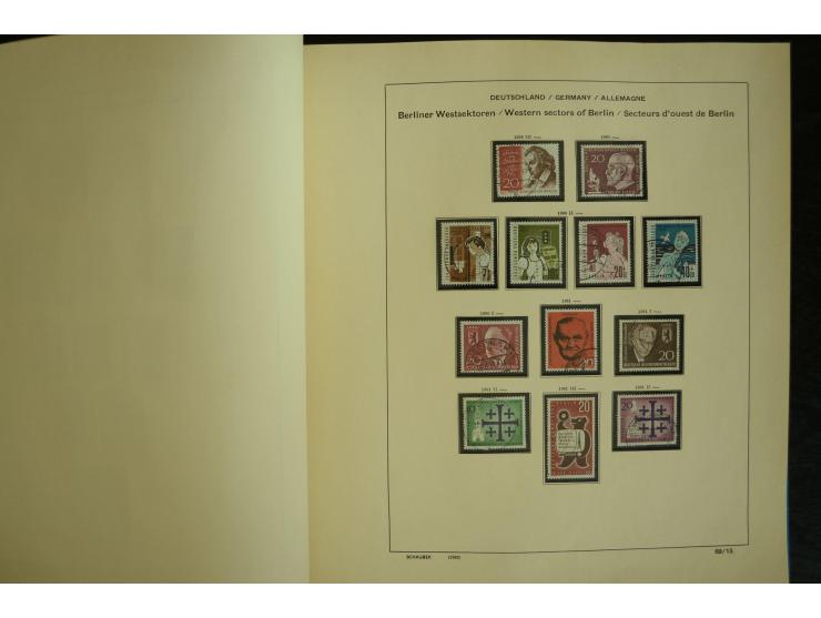 1945/2012, ungebrauchte/postfrische und gestempelte Sammlung, dabei Bizone mit besseren u.a. Mi.-Nr. 93I XG gestempelt mit Fo