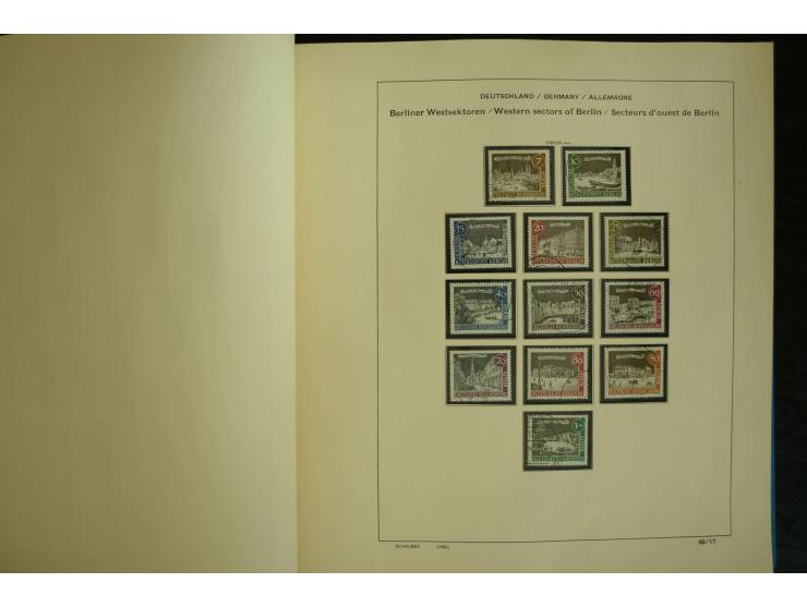 1945/2012, ungebrauchte/postfrische und gestempelte Sammlung, dabei Bizone mit besseren u.a. Mi.-Nr. 93I XG gestempelt mit Fo