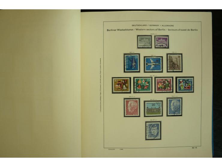 1945/2012, ungebrauchte/postfrische und gestempelte Sammlung, dabei Bizone mit besseren u.a. Mi.-Nr. 93I XG gestempelt mit Fo