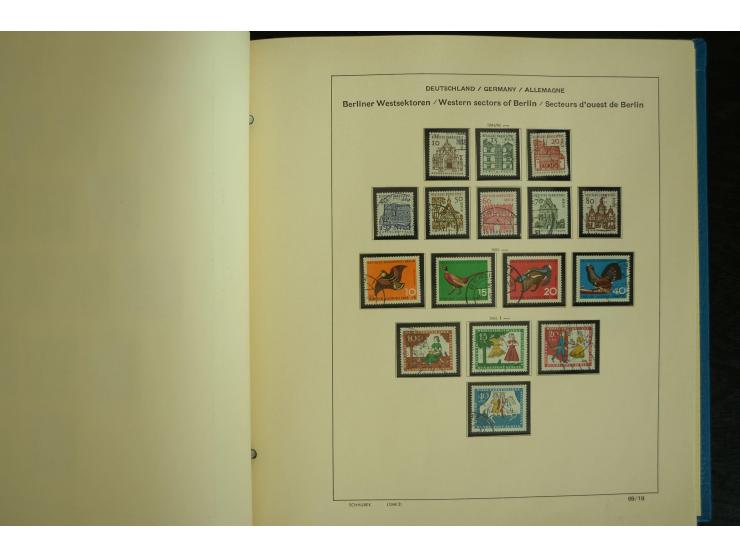 1945/2012, ungebrauchte/postfrische und gestempelte Sammlung, dabei Bizone mit besseren u.a. Mi.-Nr. 93I XG gestempelt mit Fo