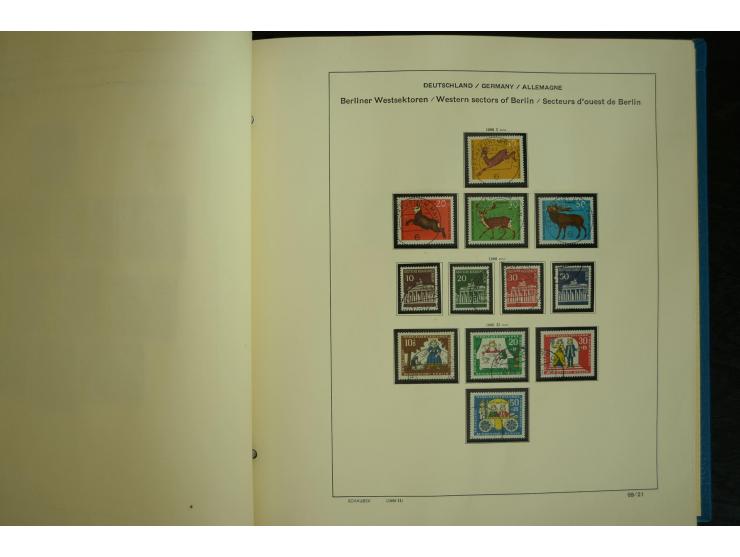 1945/2012, ungebrauchte/postfrische und gestempelte Sammlung, dabei Bizone mit besseren u.a. Mi.-Nr. 93I XG gestempelt mit Fo