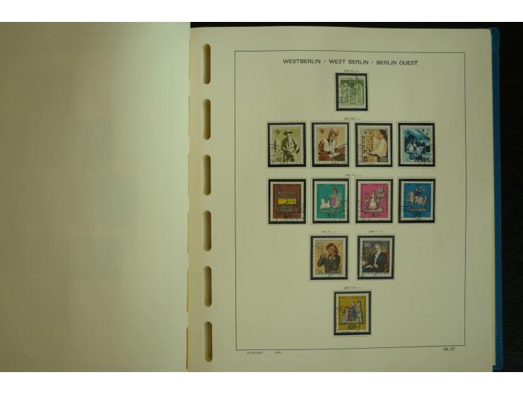1945/2012, ungebrauchte/postfrische und gestempelte Sammlung, dabei Bizone mit besseren u.a. Mi.-Nr. 93I XG gestempelt mit Fo