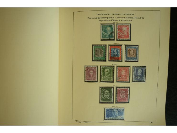1945/2012, ungebrauchte/postfrische und gestempelte Sammlung, dabei Bizone mit besseren u.a. Mi.-Nr. 93I XG gestempelt mit Fo