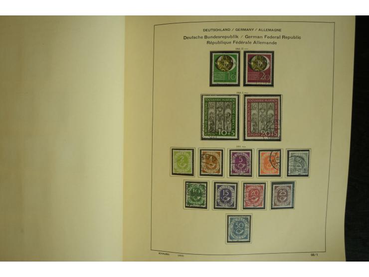 1945/2012, ungebrauchte/postfrische und gestempelte Sammlung, dabei Bizone mit besseren u.a. Mi.-Nr. 93I XG gestempelt mit Fo