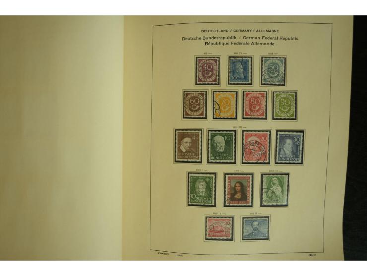 1945/2012, ungebrauchte/postfrische und gestempelte Sammlung, dabei Bizone mit besseren u.a. Mi.-Nr. 93I XG gestempelt mit Fo