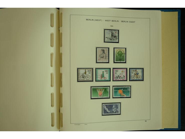 1945/2012, ungebrauchte/postfrische und gestempelte Sammlung, dabei Bizone mit besseren u.a. Mi.-Nr. 93I XG gestempelt mit Fo
