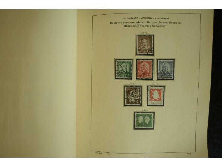 1945/2012, ungebrauchte/postfrische und gestempelte Sammlung, dabei Bizone mit besseren u.a. Mi.-Nr. 93I XG gestempelt mit Fo
