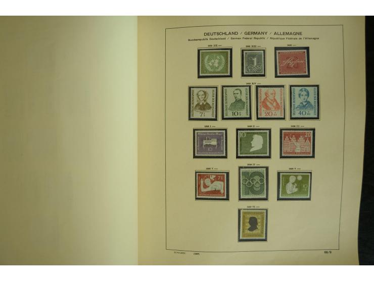 1945/2012, ungebrauchte/postfrische und gestempelte Sammlung, dabei Bizone mit besseren u.a. Mi.-Nr. 93I XG gestempelt mit Fo