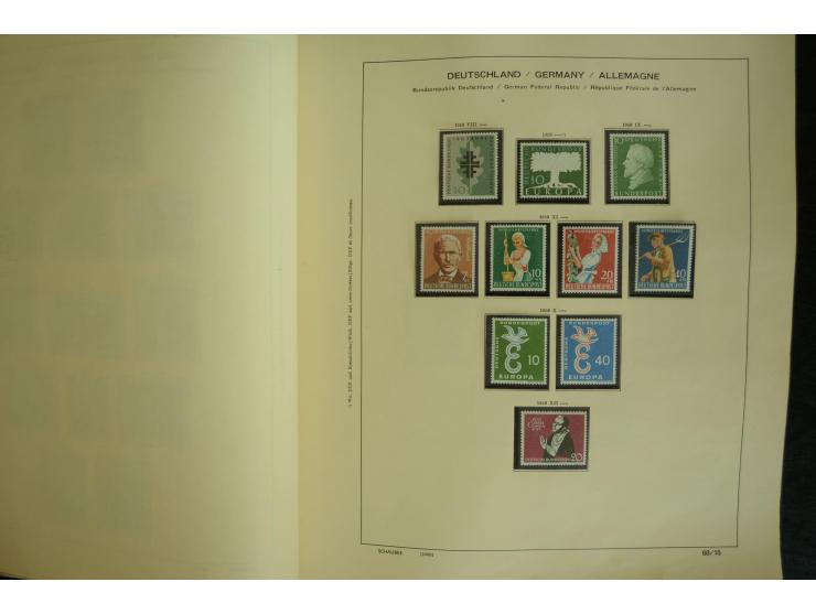 1945/2012, ungebrauchte/postfrische und gestempelte Sammlung, dabei Bizone mit besseren u.a. Mi.-Nr. 93I XG gestempelt mit Fo