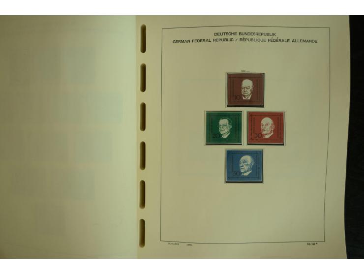 1945/2012, ungebrauchte/postfrische und gestempelte Sammlung, dabei Bizone mit besseren u.a. Mi.-Nr. 93I XG gestempelt mit Fo