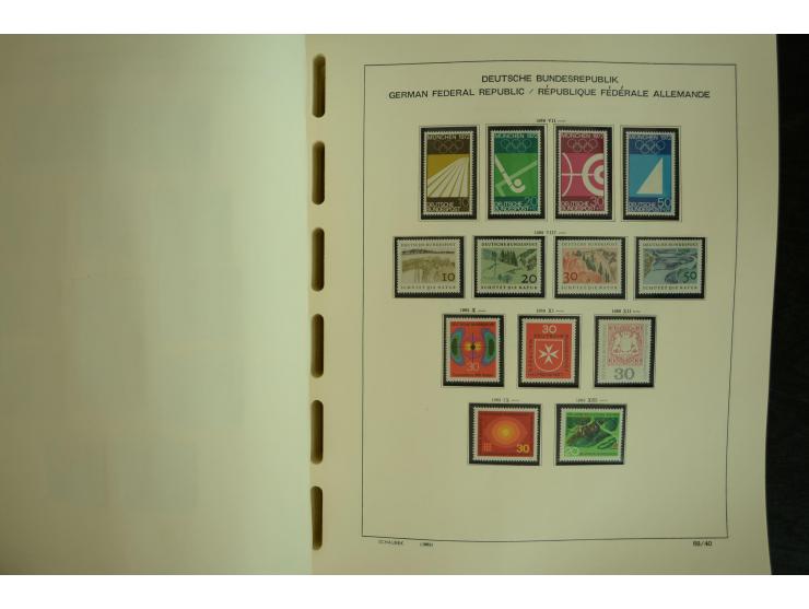 1945/2012, ungebrauchte/postfrische und gestempelte Sammlung, dabei Bizone mit besseren u.a. Mi.-Nr. 93I XG gestempelt mit Fo
